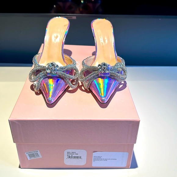 WORN ONCE Mach & Mach bow iridescent mules, size 7! - Picture 1 of 7